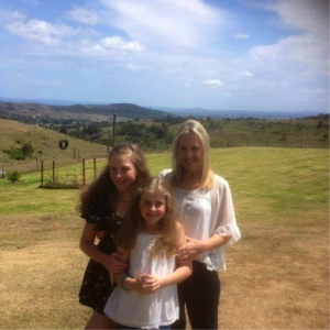 Jen with her daughters Emersen and Layla